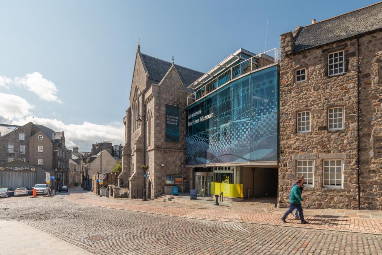 Ferienwohnung Historic Location, Private Parking, Ground Floor Luxury Flat Aberdeen Exterior foto