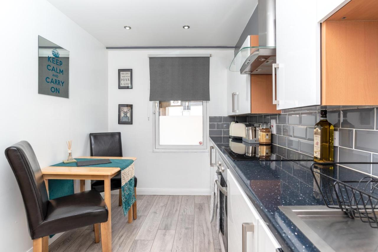 Ferienwohnung Historic Location, Private Parking, Ground Floor Luxury Flat Aberdeen Exterior foto