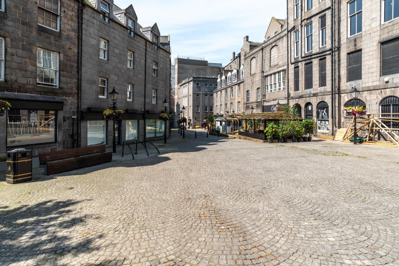 Ferienwohnung Historic Location, Private Parking, Ground Floor Luxury Flat Aberdeen Exterior foto